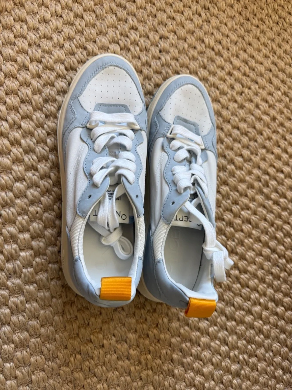 OnCept Phoenix sneaker in Blue Vapor Size 8.5